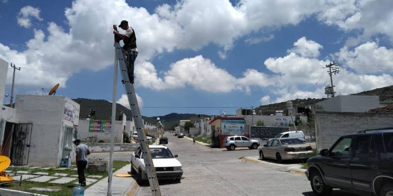 Piden rehabilitación integral del alumbrado público en Fraccionamiento Lomas del Álamo