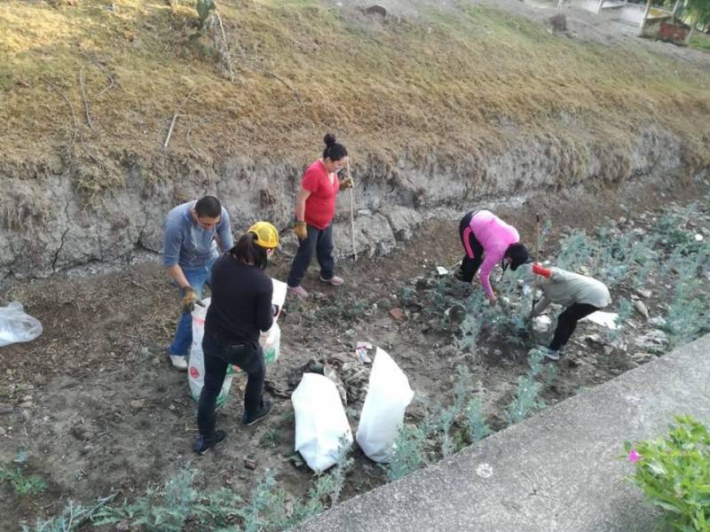 Jóvenes participarán en el proyecto Limpiando juntos por un Villa de Tezontepec mejor