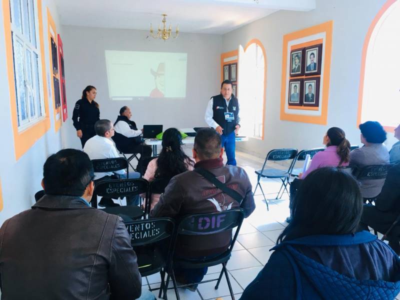Entregan Manual de Delegados a autoridades comunitarias en Santiago Tulantepec
