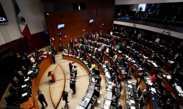 Aprueba Senado Ley de Austeridad; oposición señala que se regresan las partidas secretas