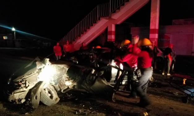 Impactó su vehículo contra puente en Barrio El Judío; fue trasladado al Hospital General