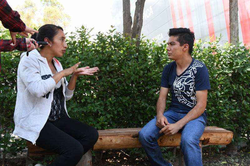 Juan Valentín es un estudiante sordo, para quien la UPP genera estrategias de inclusión