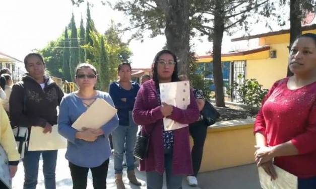 Exigen pago de 860 pesos por inscripción en escuela primaria de Pachuca