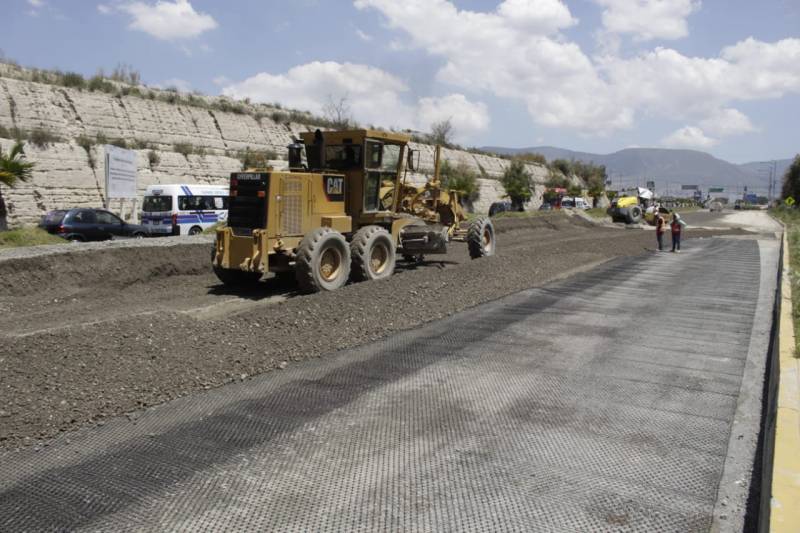 Moderniza gobierno estatal vialidades de Pachuca