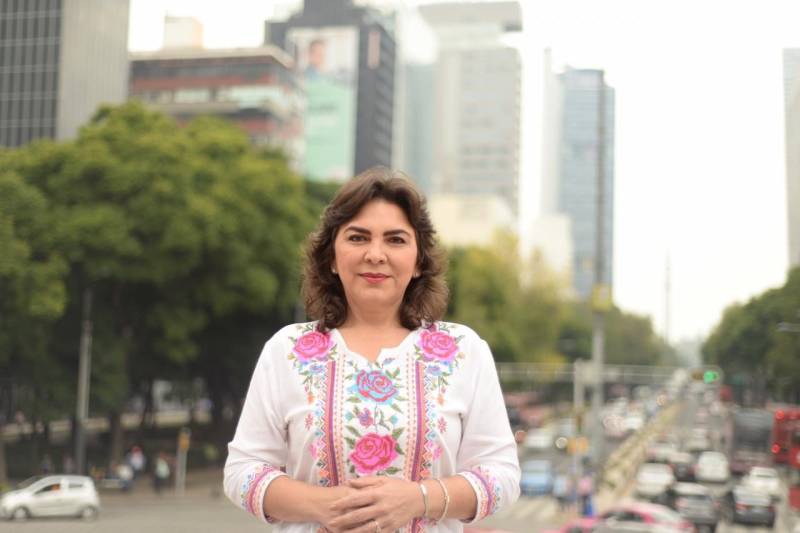 Ivonne Ortega  renuncia al PRI, acusa prácticas deshonestas