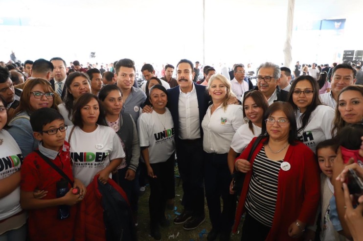 Otorgará el Gobierno de Hidalgo 14 mil 500 becas a estudiantes