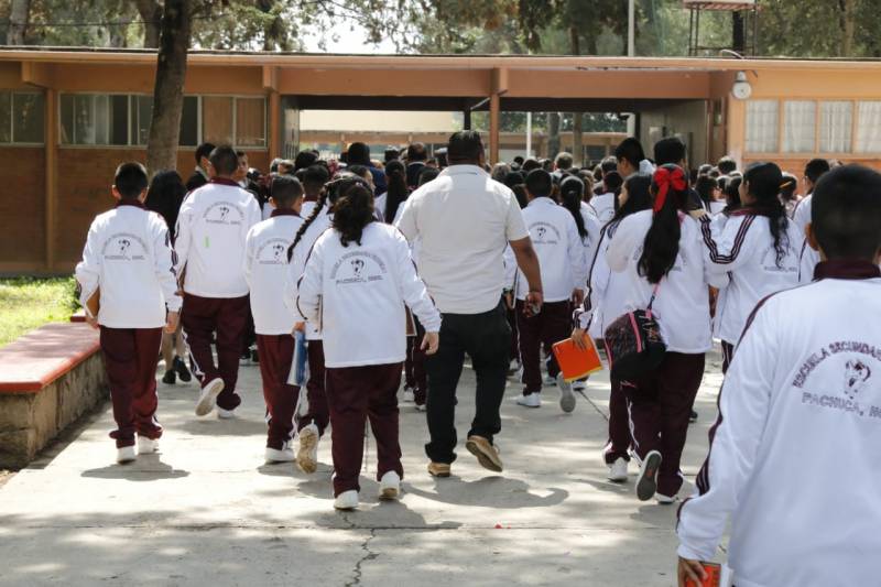 Personal de escuelas particulares de Hidalgo se prepara para recibir vacuna