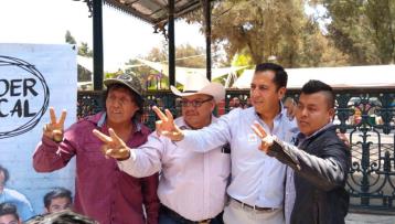 Apoyan a Ricardo Crespo hombres vinculados al robo de hidrocarburo