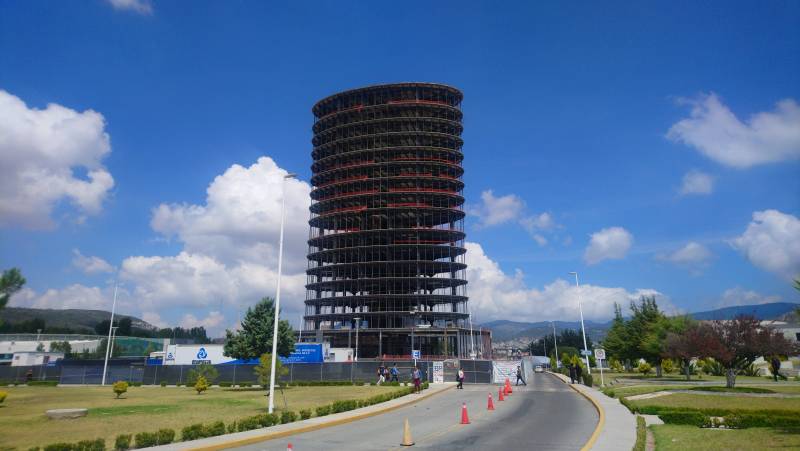 Estiman inauguración de Torre de Posgrado en marzo próximo