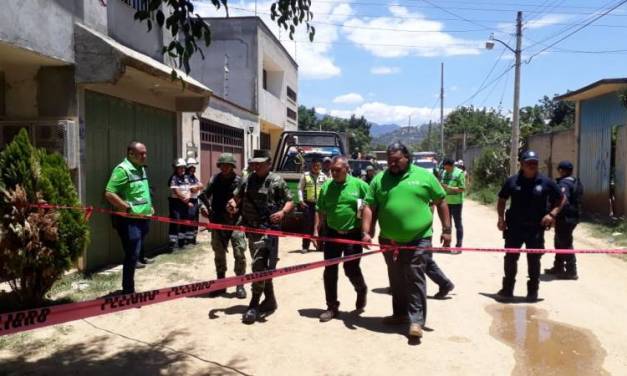 Explota cohetería en Santa María Atzompa, Oaxaca