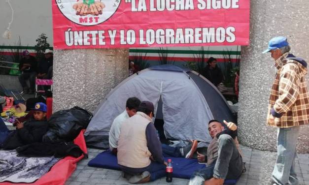 Manifestantes acusan problemas en el campo por cancelación de programas federales