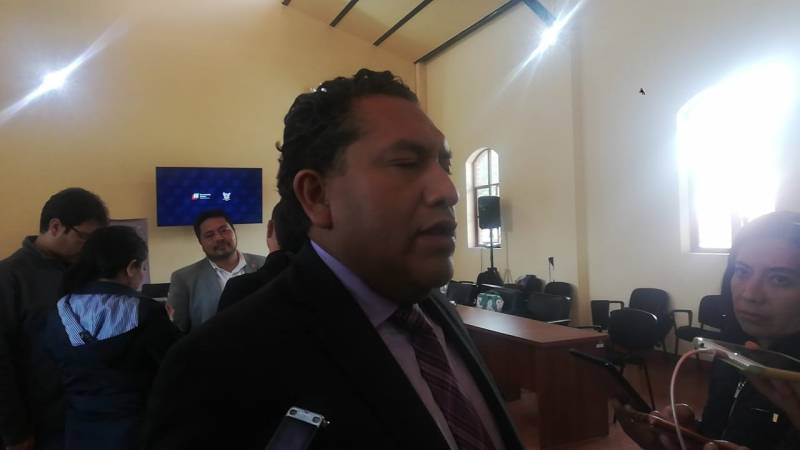 «Poco responsable» el exhorto de la diputada Corina, señala Olaf Hernández