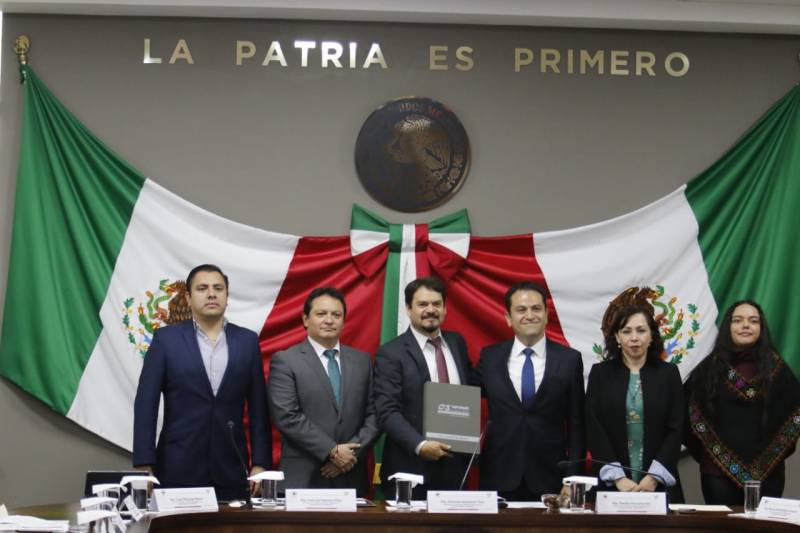 Semot proyecta tren interurbano para conectar con estado de México