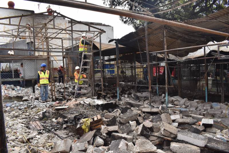 Piden aceleren reconstrucción de Mercado Municipal de Zimapán