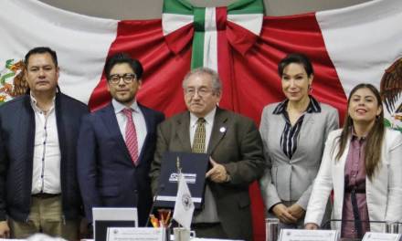 Hidalgo busca la forma de sumarse al proyecto del Aeropuerto de Santa Lucía
