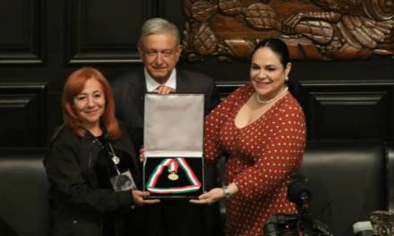 Rosario Ibarra encarga medalla Belisario Domínguez a Amlo, pide que la devuelva con la verdad sobre desaparecidos