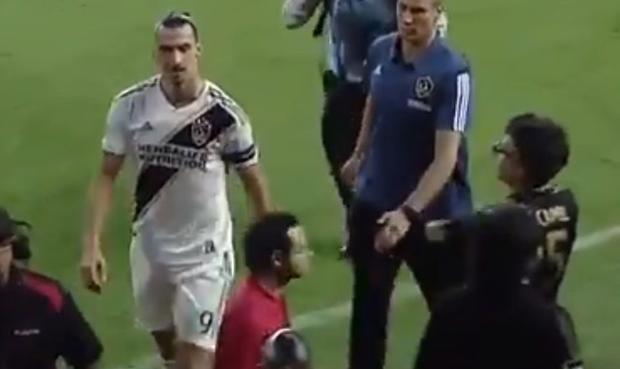 Jaime Camil provoca a Zlatan en partido de la MLS