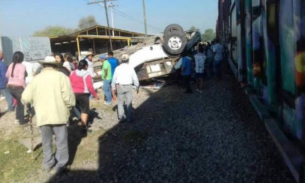 Quiso ganarle el paso al tren y provoca la muerte de 9 personas