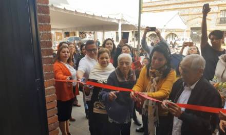 Ayuntamiento de Villa de Tezontepec reconoce a Abraham Reyes Orozco