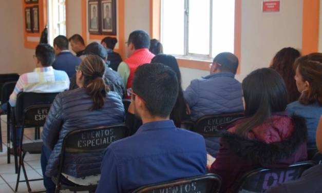 Instalan en Santiago Tulantepec Comité de Prevención de Embarazo