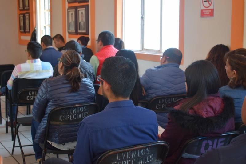 Instalan en Santiago Tulantepec Comité de Prevención de Embarazo