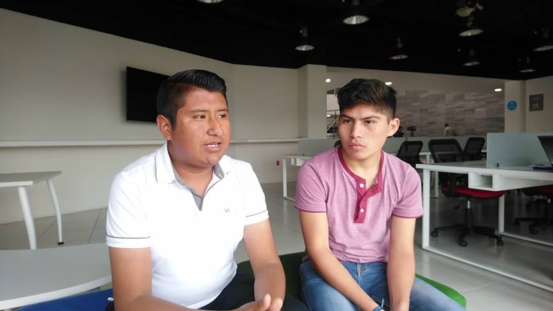 Estudiantes de Cecyteh de Tezontepec crean Interfaz Cognitiva Para Prótesis Biónica