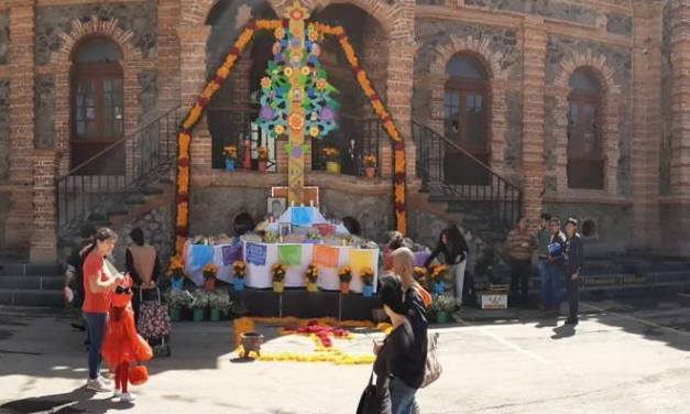 Conmemoran Día de Muertos 2019 en Villa de Tezontepec