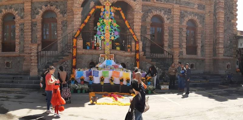 Conmemoran Día de Muertos 2019 en Villa de Tezontepec