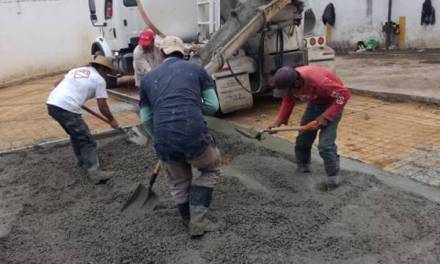 Concluye construcción de estacionamiento en Unidad Deportiva de Santiago Tulantepec