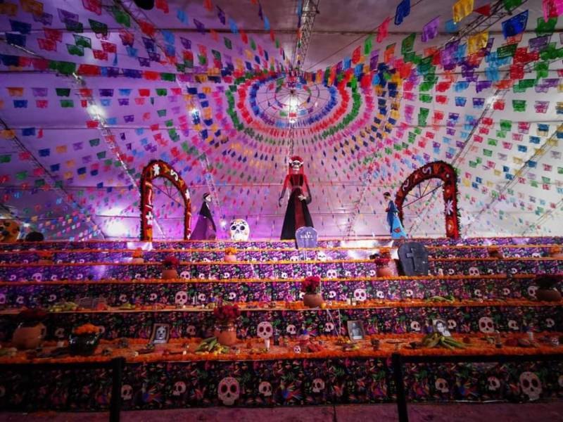 Hidalgo rompe récord Guinness con el altar más grande del mundo