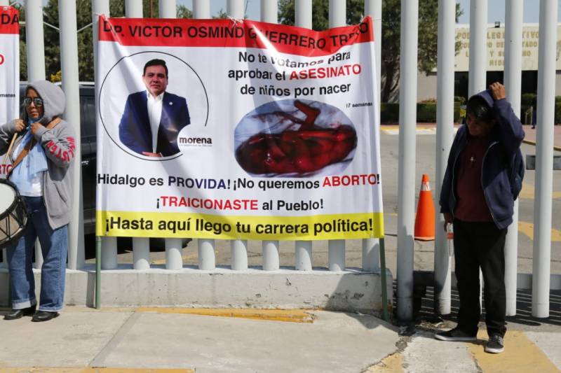 Asael Hernández reprueba las «formas» de manifestación de grupos Provida