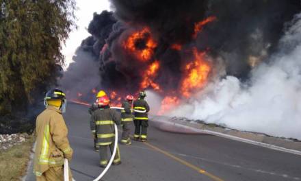 Evacúan 200 personas, de manera preventiva, por incendio de ducto de Pemex en Tetepango