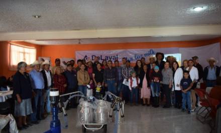 Ganaderos de Santiago Tulantepec reciben apoyos