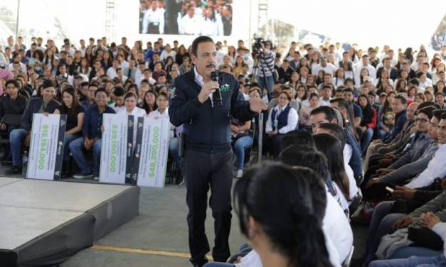 La educación es la mejor inversión en Hidalgo: Fayad