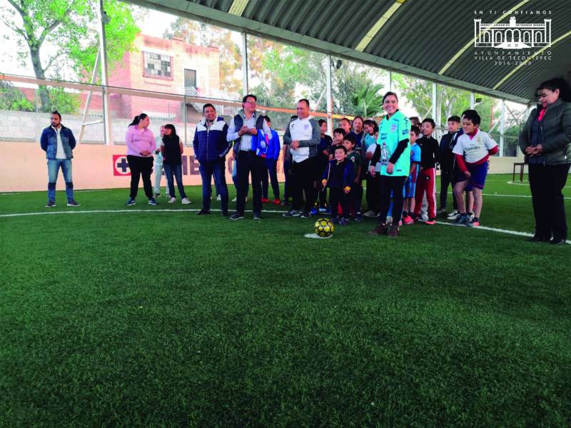 Inauguran Escuela de Futbol para niños en Villa de Tezontepec