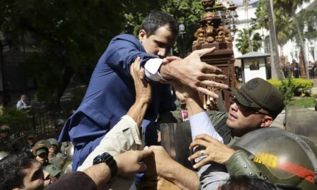 Guaidó reclama Golpe de Estado tras autoproclamación de Luis Parra