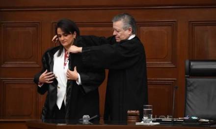 Margarita Ríos-Farjat fue investida como ministra de la SCJN