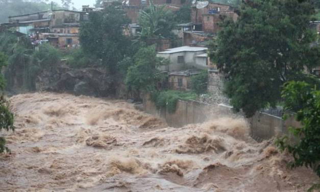Lluvias en Brasil dejan al menos 38 muertos