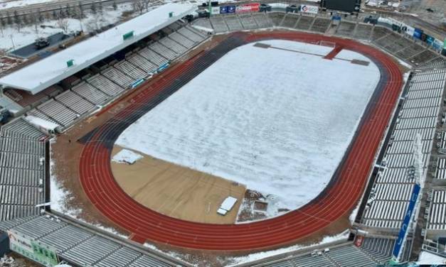 Bravos de Juárez publican en redes su estadio nevado