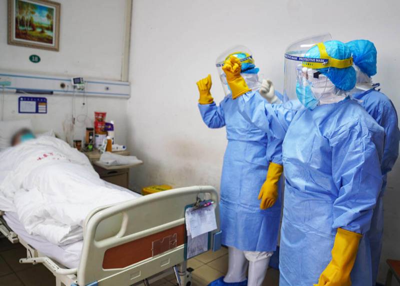 Insuficientes, camas de hospitales para atender a infectados por coronavirus en China