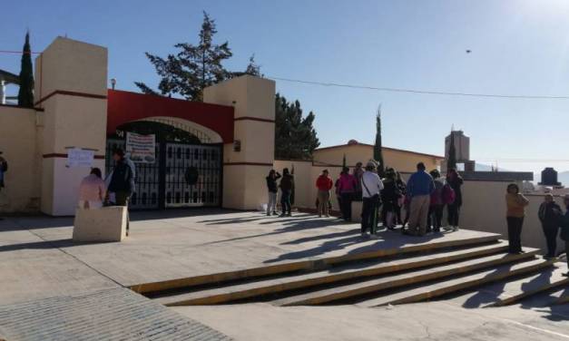 Exigen la destitución del director de la Primaria Ciudad de Ponferrada