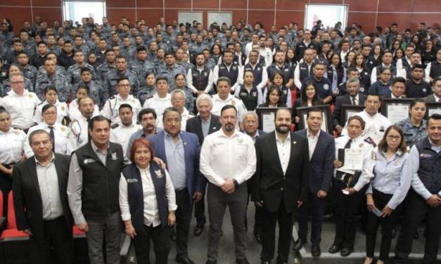 Reconocen a 32 agentes de la SSP de Hidalgo por destaca labor y desempeño