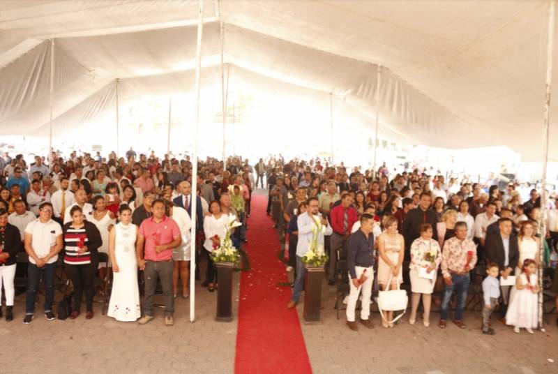 200 parejas se casan en Tizayuca