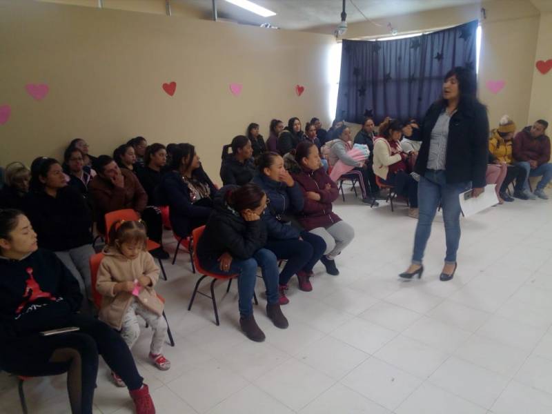 Conmemoran a la mujer en Tulancingo con ciclo de conferencias