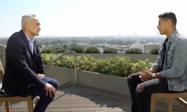 Chicharito critica gobierno de Amlo