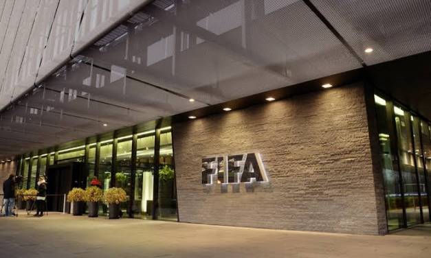 FIFA pide alargar contratos para quienes habían firmado hasta la fecha de fin de temporada