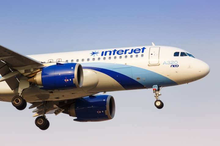 IATA suspende membresía a Interjet por falta de pago