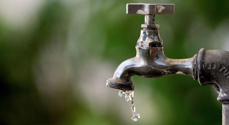 Fuga afectará suministro de agua en 6 colonias de Pachuca