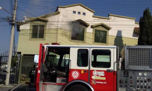 Incendio afecta habitación de una vivienda en Mineral de la Reforma