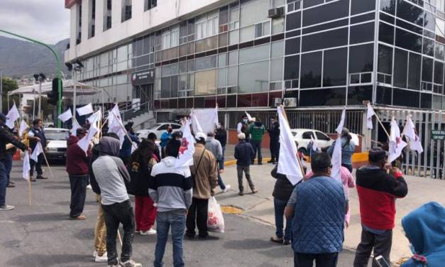 Tianguistas de Actopan piden apoyos al Gobierno estatal